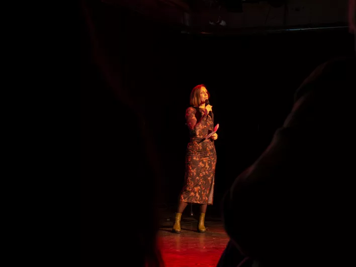 Inge spreekt over het werk van PBI bij Pecha Kucha Utrecht